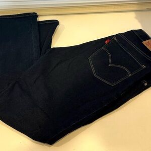 Levi's 312 Women’s Shaping Slim Jeans in Dark Blue Wash W30 x L28